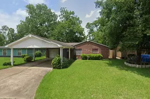 7635 Claiborne St, Houston, TX 77016 - Photo 1