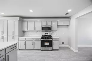 21510 Broadstone Dr, Katy, TX 77449 - Photo 12