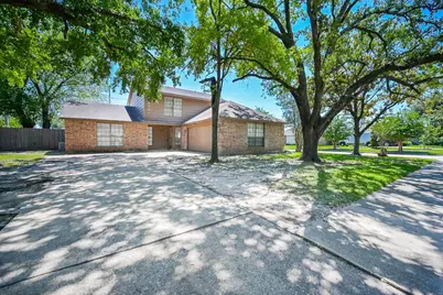 6731 Inwood West Drive, Houston, TX 77088 - Photo 1