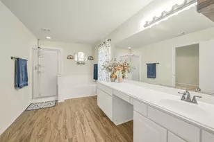 18527 Grove Brook Ln, Cypress, TX 77429 - Photo 16