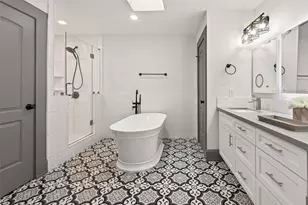 10054 Cedardale Dr, Houston, TX 77055 - Photo 22