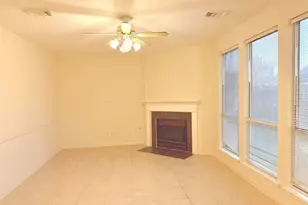 4738 Stoney Point Ct, Sugar Land, TX 77479 - Photo 8