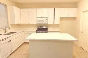 4738 Stoney Point Ct, Sugar Land, TX 77479 - Photo 4