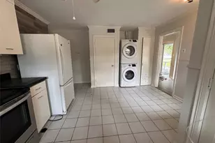 7735 Oak Vista St, Houston, TX 77087 - Photo 6