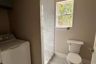 7735 Oak Vista St, Houston, TX 77087 - Photo 20