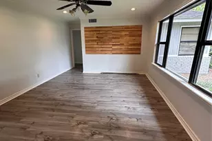 7735 Oak Vista St, Houston, TX 77087 - Photo 14