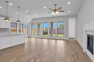 420 Sprigtail Dr, Katy, TX 77493 - Photo 2