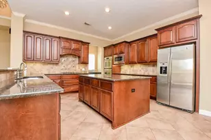 10015 Nicollet Lake Ln, Katy, TX 77494 - Photo 6