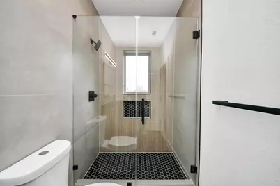 3319 Caplin Street, Houston, TX 77026 - Photo 24