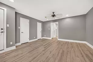 4513 Acacia, Bellaire, TX 77401 - Photo 28