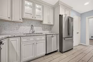 4513 Acacia, Bellaire, TX 77401 - Photo 22