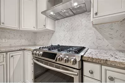 4513 Acacia, Bellaire, TX 77401 - Photo 20