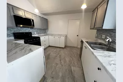 7019 Haven Creek Drive, Cypress, TX 77433 - Photo 4