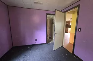 208 S 6th St, Highlands, TX 77562 - Photo 10