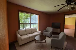 208 S 6th St, Highlands, TX 77562 - Photo 8