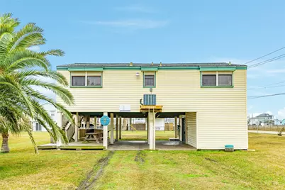 16725 Captain Bligh Road, Jamaica Beach, TX 77554 - Photo 4