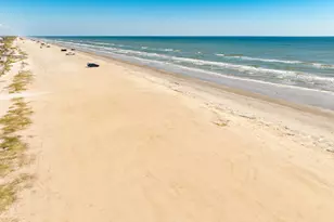 16725 Captain Bligh Rd, Jamaica Beach, TX 77554 - Photo 36