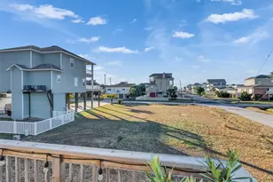 13839 Pirates Beach Blvd, Galveston, TX 77554 - Photo 34