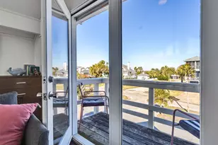 13839 Pirates Beach Blvd, Galveston, TX 77554 - Photo 28