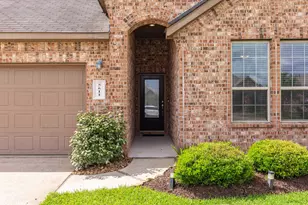 5611 Claymore Meadow Ln, Spring, TX 77389 - Photo 2