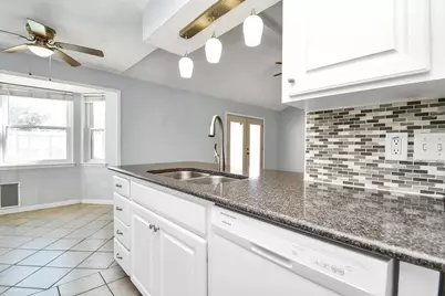11214 Caribbean Lane, Houston, TX 77089 - Photo 14