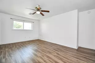 11214 Caribbean Ln, Houston, TX 77089 - Photo 22