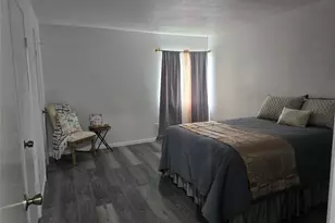 8405 Wilcrest Dr, Houston, TX 77072 - Photo 16