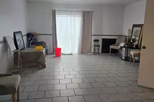 8405 Wilcrest Dr, Houston, TX 77072 - Photo 6
