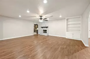 1503 Leneva Ln, Pasadena, TX 77502 - Photo 4