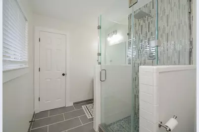 6042 Willowbend Boulevard, Houston, TX 77096 - Photo 26