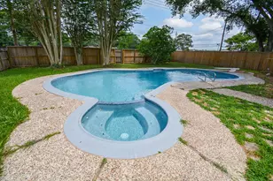 6042 Willowbend Blvd, Houston, TX 77096 - Photo 2