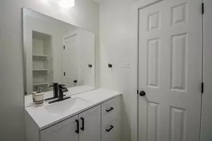 6042 Willowbend Blvd, Houston, TX 77096 - Photo 22
