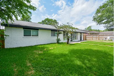 6042 Willowbend Boulevard, Houston, TX 77096 - Photo 20