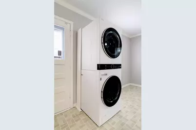 5217 Locust Street, Bellaire, TX 77401 - Photo 6