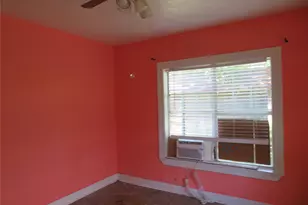 422 Mill Ave, Conroe, TX 77301 - Photo 12