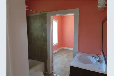 422 Mill Avenue, Conroe, TX 77301 - Photo 10