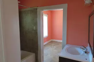 422 Mill Ave, Conroe, TX 77301 - Photo 10