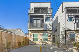 4229 Elmwood St, Houston, TX 77051 - Photo 2