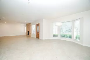13240 Trail Hollow Dr, Houston, TX 77079 - Photo 14