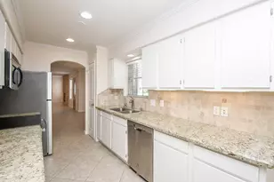 13240 Trail Hollow Dr, Houston, TX 77079 - Photo 22