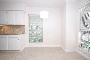 13240 Trail Hollow Dr, Houston, TX 77079 - Photo 26