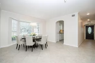 13240 Trail Hollow Dr, Houston, TX 77079 - Photo 16