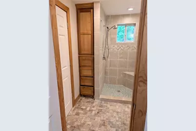 16 Walnut Lane, Riverside, TX 77320 - Photo 8