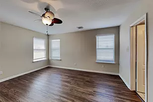 3846 Clobourne Crossing Ln, Friendswood, TX 77546 - Photo 10