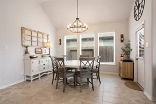 23214 Bordeaux Dr, Alvin, TX 77511 - Photo 12