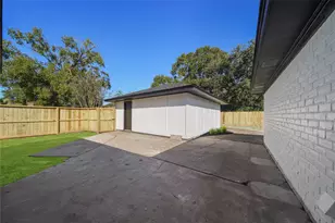 23242 Canyon Lake Dr, Spring, TX 77373 - Photo 32