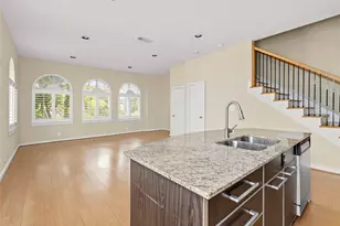 802 Jackson Hill St, Houston, TX 77007 - Photo 12