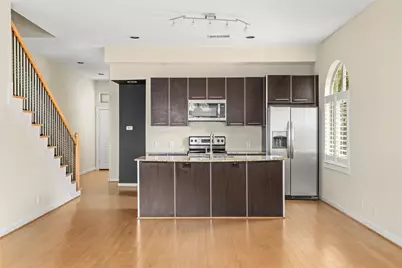 802 Jackson Hill Street #201, Houston, TX 77007 - Photo 6