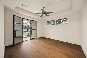 318 Knipp Rd, Houston, TX 77024 - Photo 30