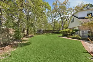 10926 Wickwild St, Hunters Creek Village, TX 77024 - Photo 30